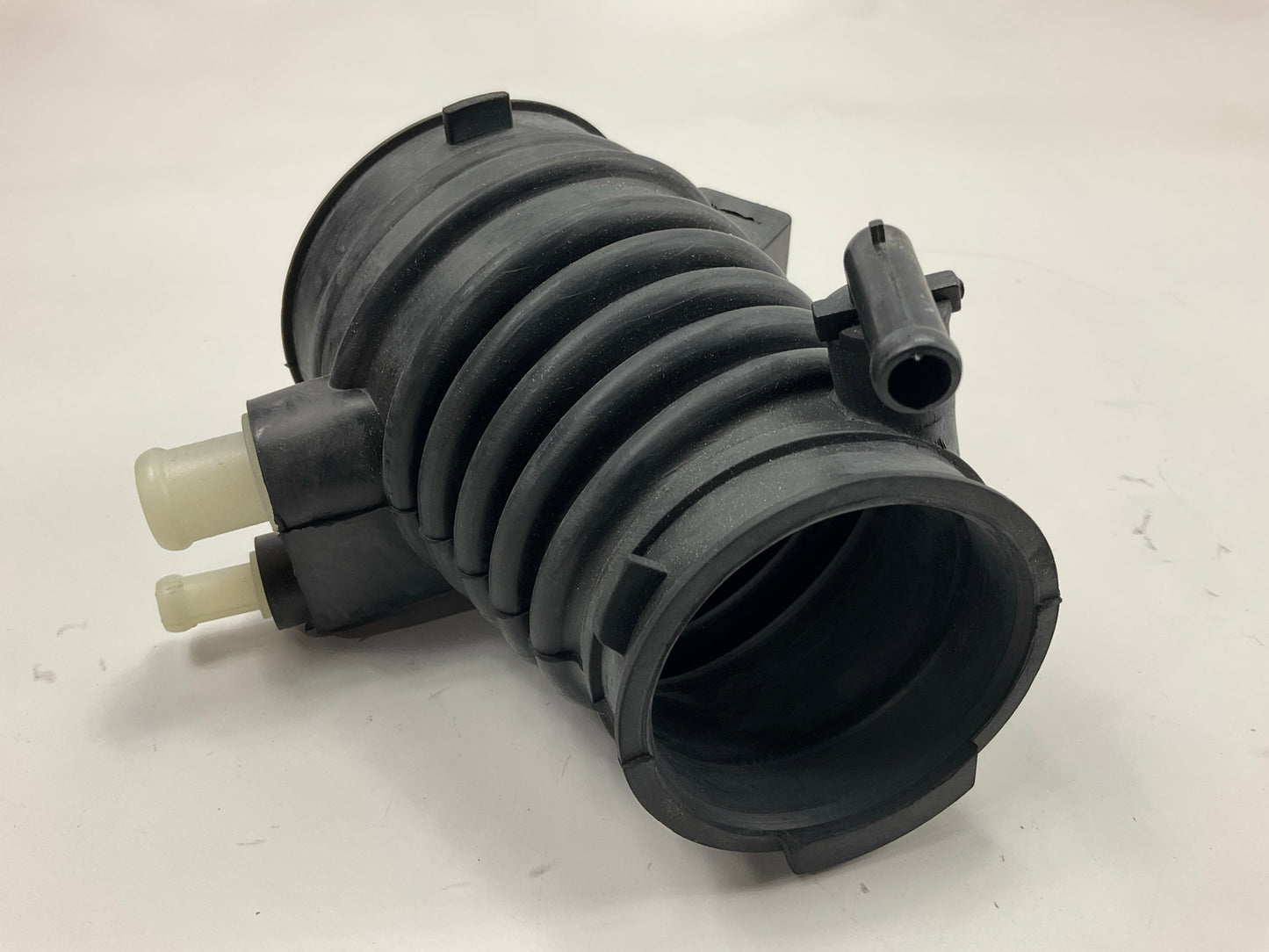 Dorman 696-612 Engine Air Intake Hose 2000-2001 Mazda MPV