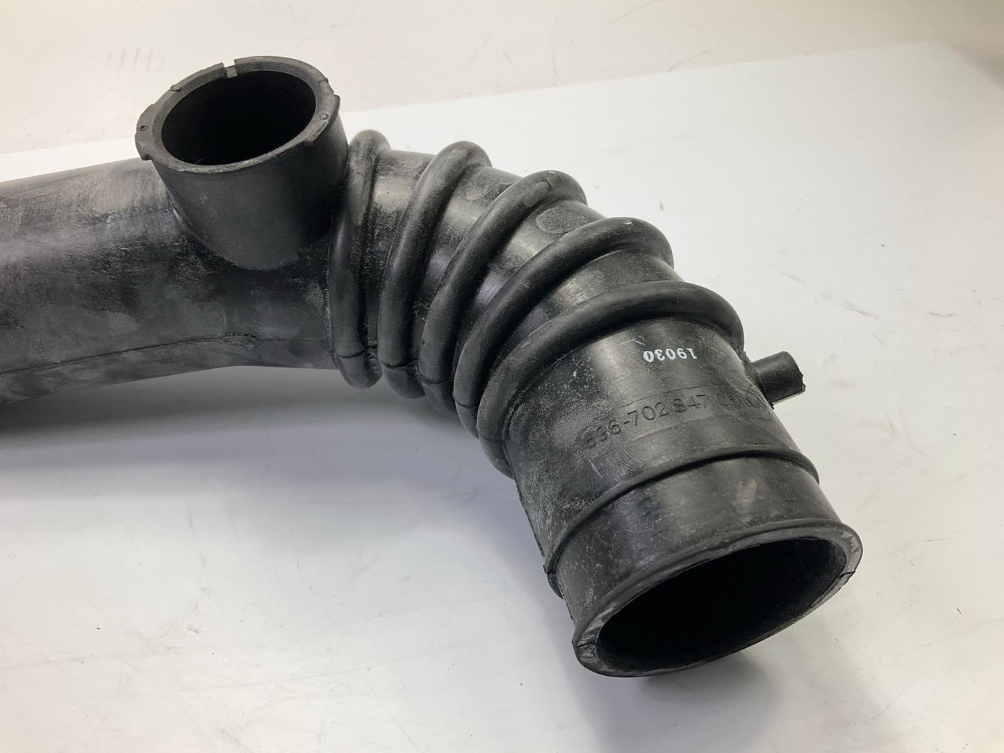 Dorman 696-702 Engine Air Intake Hose For 1996 Toyota Camry 2.2L-L4
