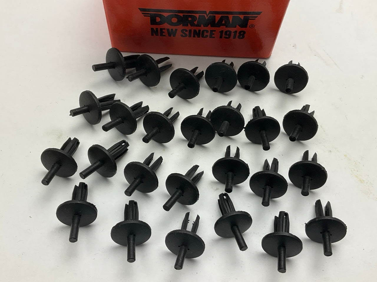 (25) Dorman 700-577 Rivet-Push In-Hole Diameter .250'' Head Diameter .707''