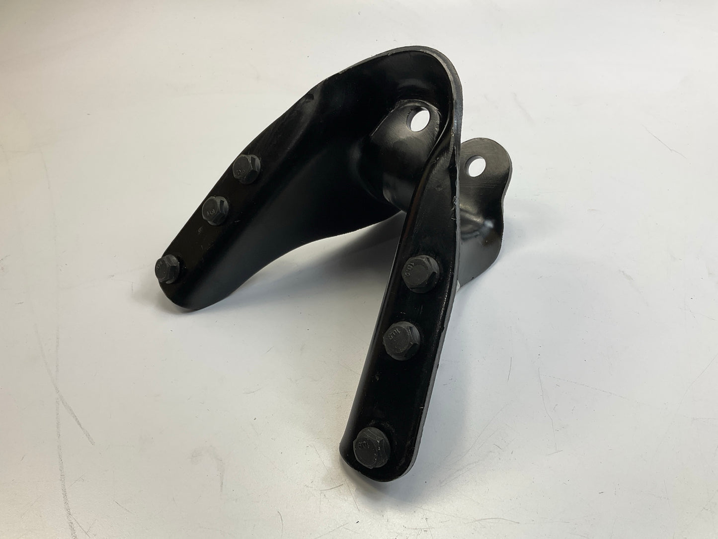 Dorman 722-013 Leaf Spring Hanger Rear Forward Leaf Spring Shackle Bracket