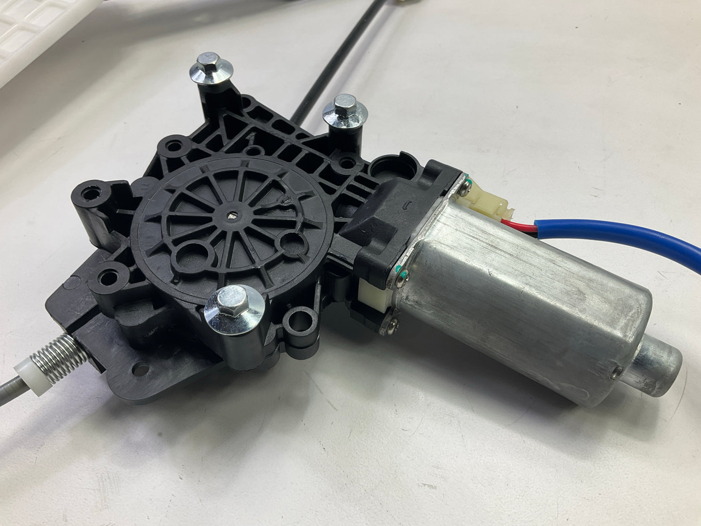 Dorman 741-374 Power Window Motor And Regulator 2001-2004 Grand Cherokee