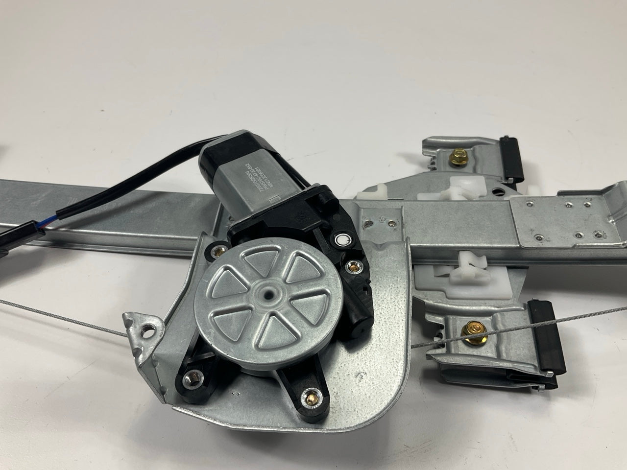 Dorman 741-389 Rear Right Power Window Motor And Regulator Assembly