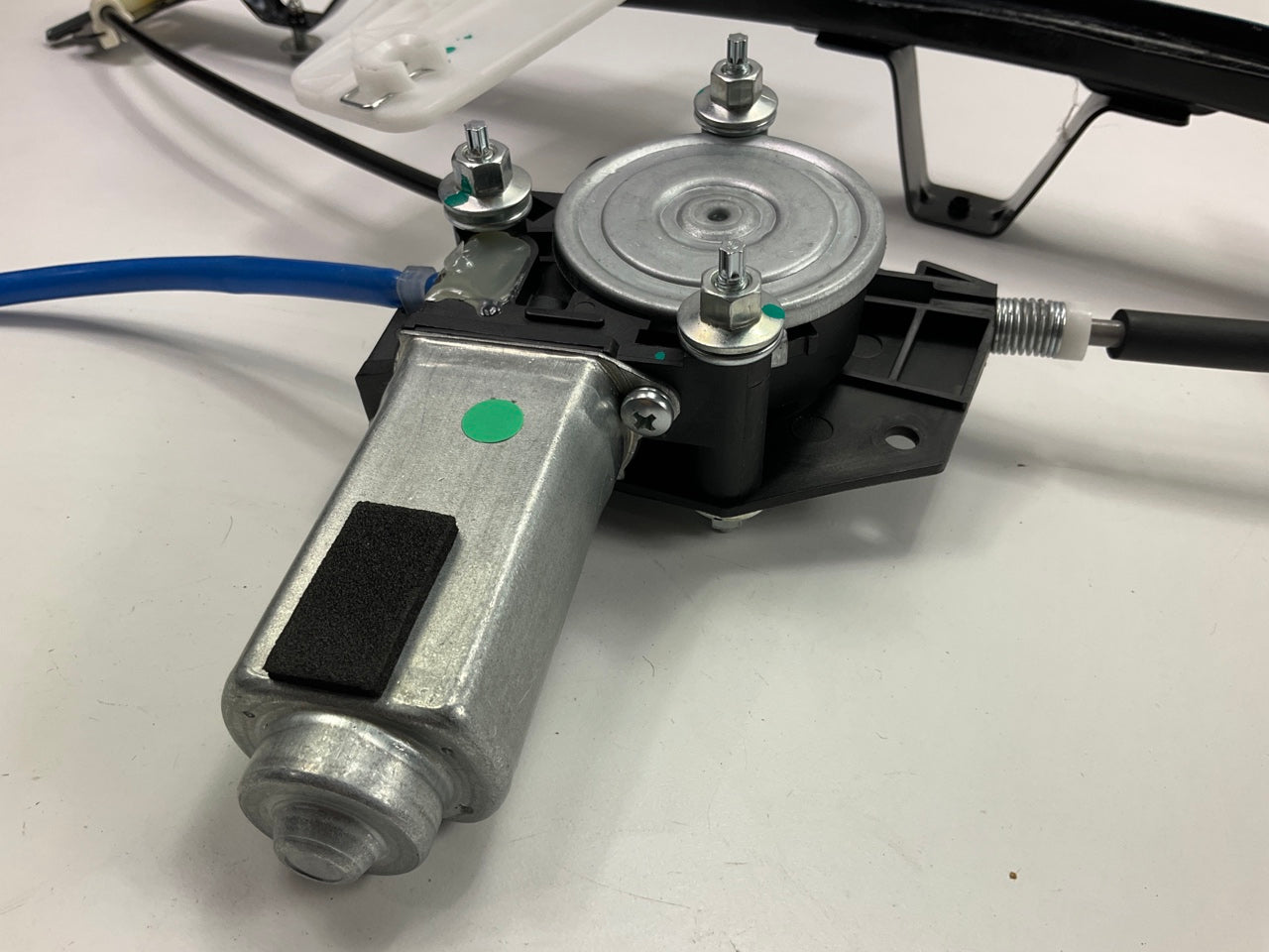 Dorman 741-553 Front Right Power Window Regulator For 1999-2000 Grand Cherokee