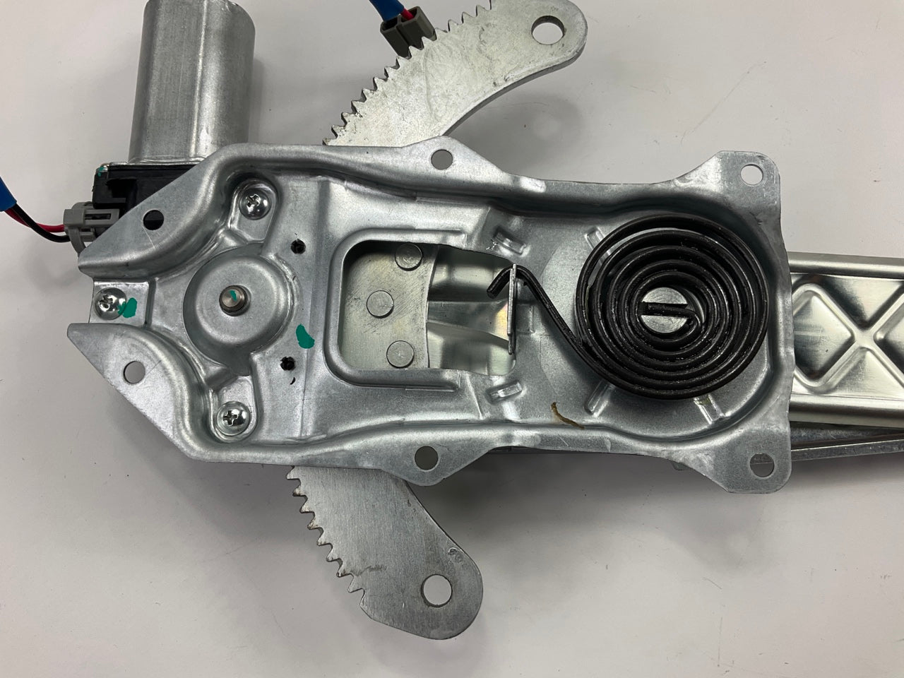 Dorman 741-620 Front Left Power Window Motor & Regulator Assembly