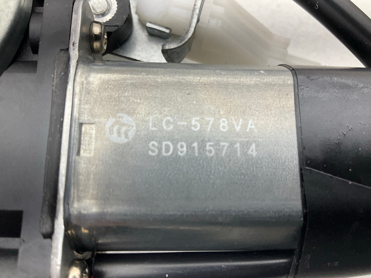 Dorman 741-726 Rear Right Power Window Motor & Regulator 89-94 Maxima