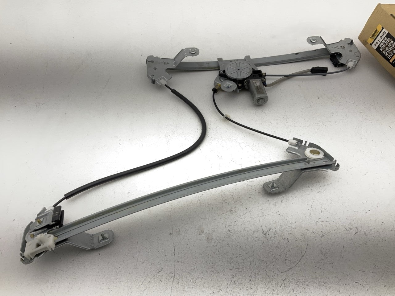 Dorman 741-969 Rear Right Power Window Motor And Regulator Assembly