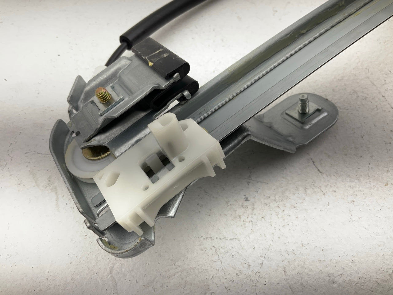 Dorman 741-969 Rear Right Power Window Motor And Regulator Assembly