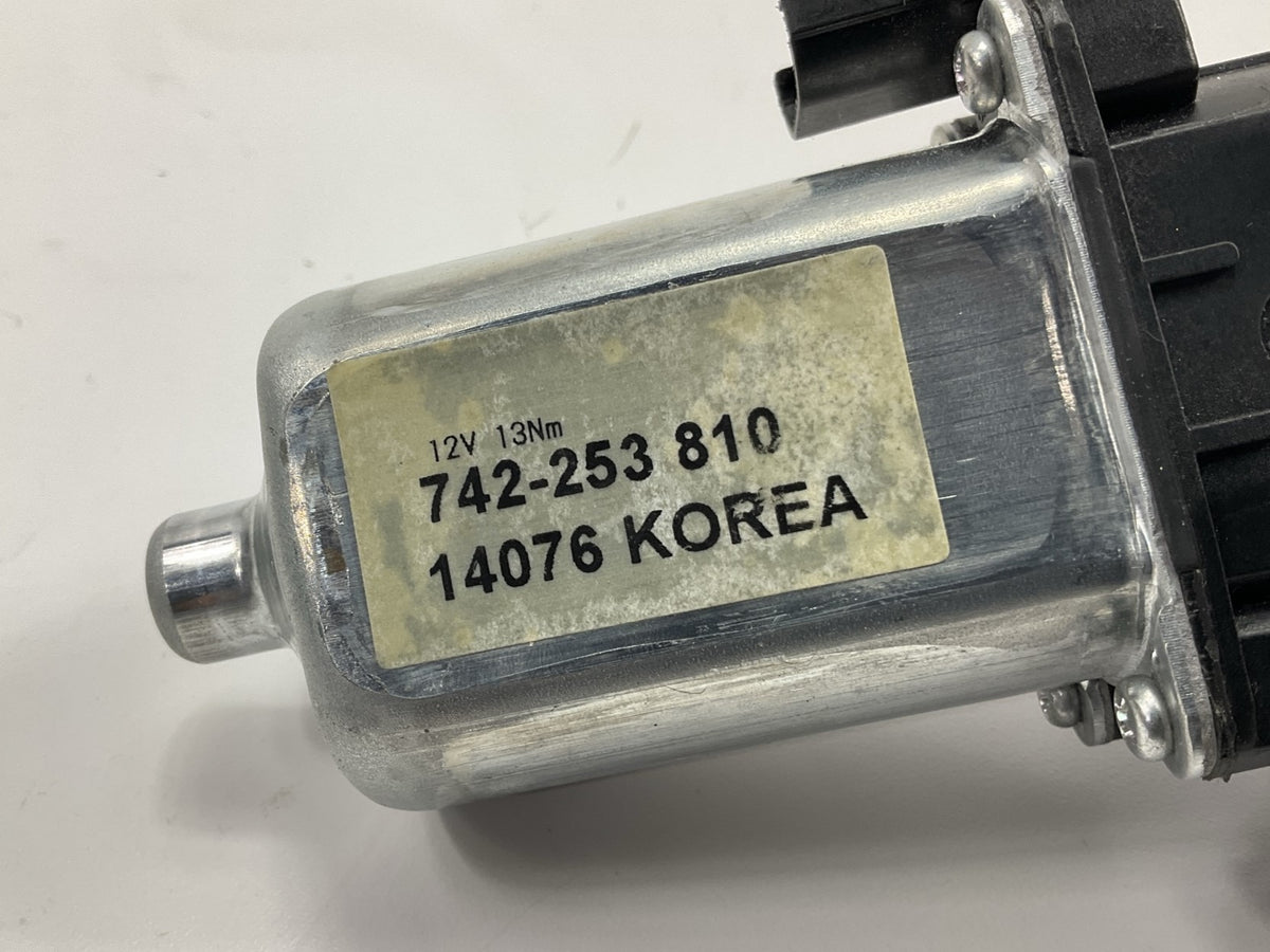 MISSING CONNECTORS &BOLTS - Dorman 742-253 Power Window Motor