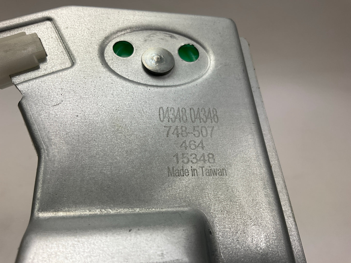 Dorman 748-507 Rear Right Power Window Motor And Regulator Assembly