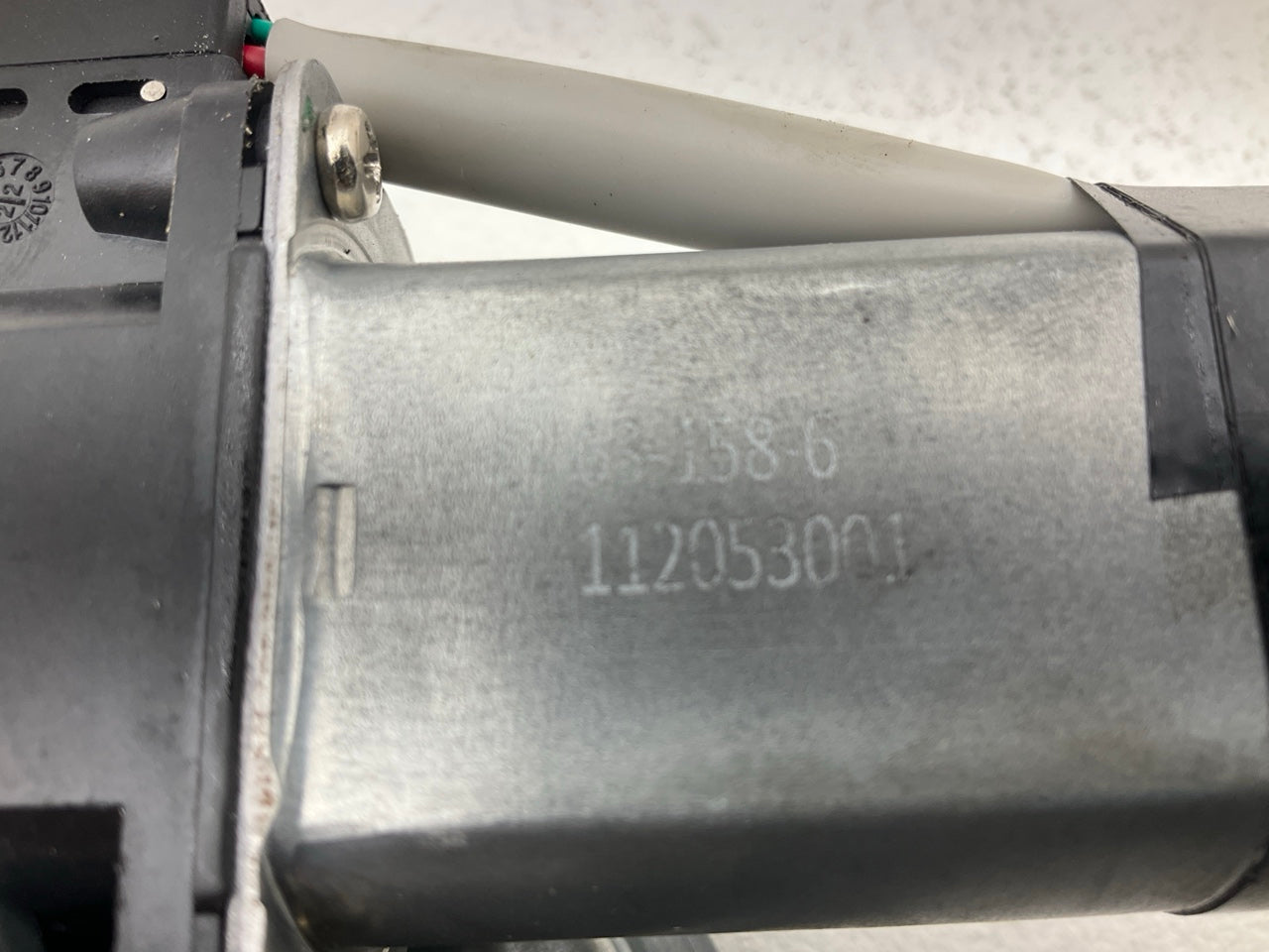 Dorman 751-016 Front Left Window Motor & Regulator 13-19 Escape W/ Auto Up Down