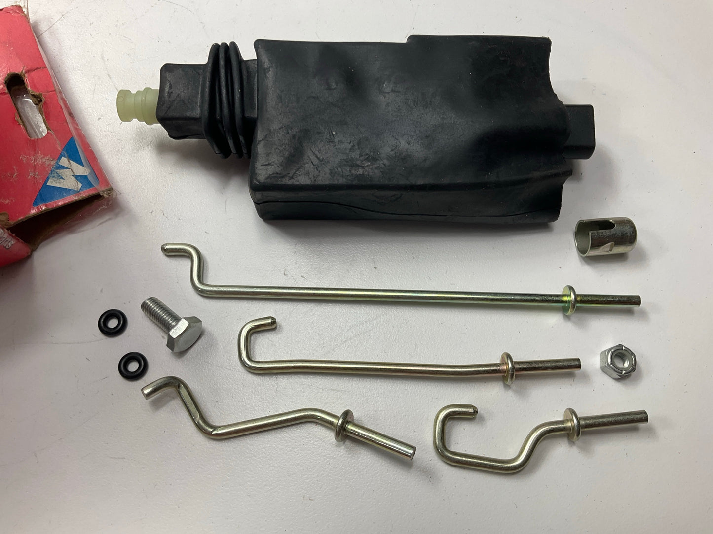 MISSING ONE ROD - Dorman 75645 Front Door Lock Actuator