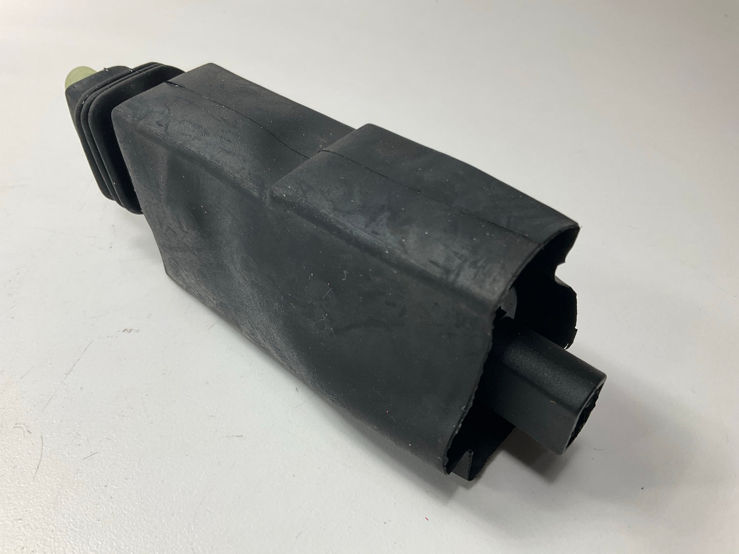 MISSING ONE ROD - Dorman 75645 Front Door Lock Actuator