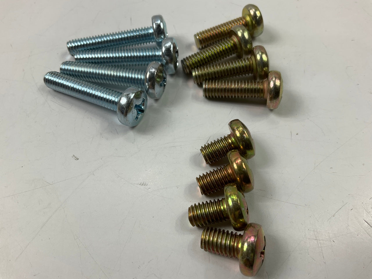Dorman 785-100 License Plate Frame Screws Kit