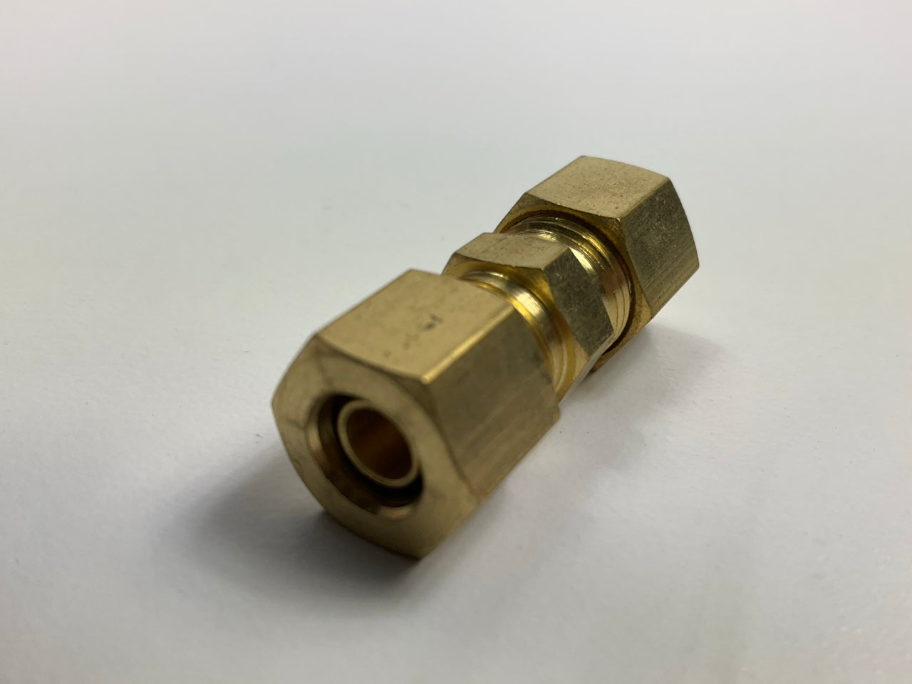 Dorman 800-226 Fuel Line Compression Union 5/16'' Nylon To Nylon Tube, 5 / Pack