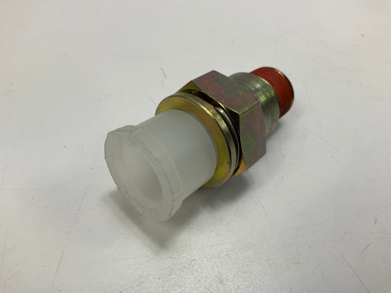 Dorman 800-704 Oil Cooler Line Connector