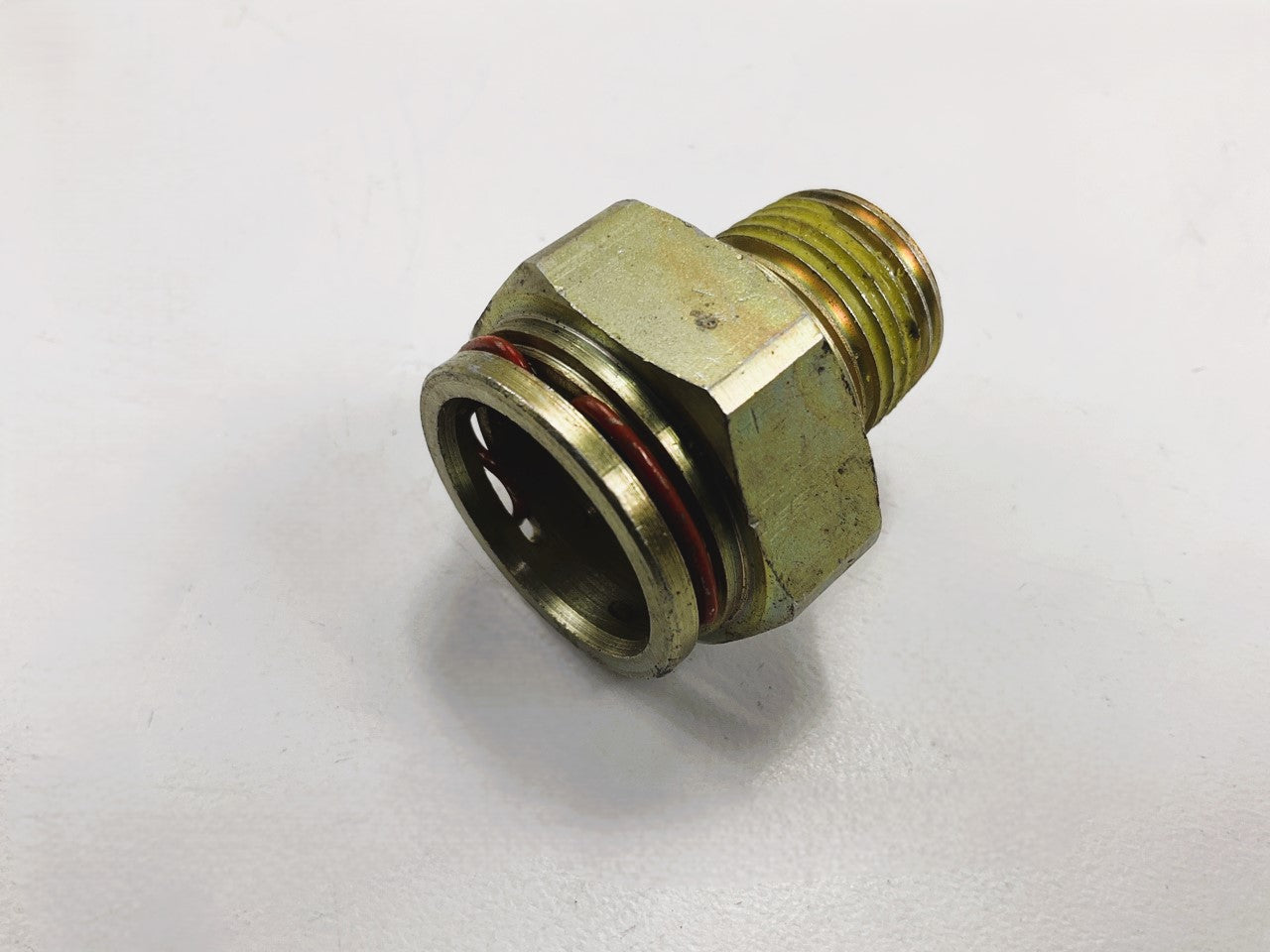 Dorman 800-710 Engine Oil Cooler Line Connector