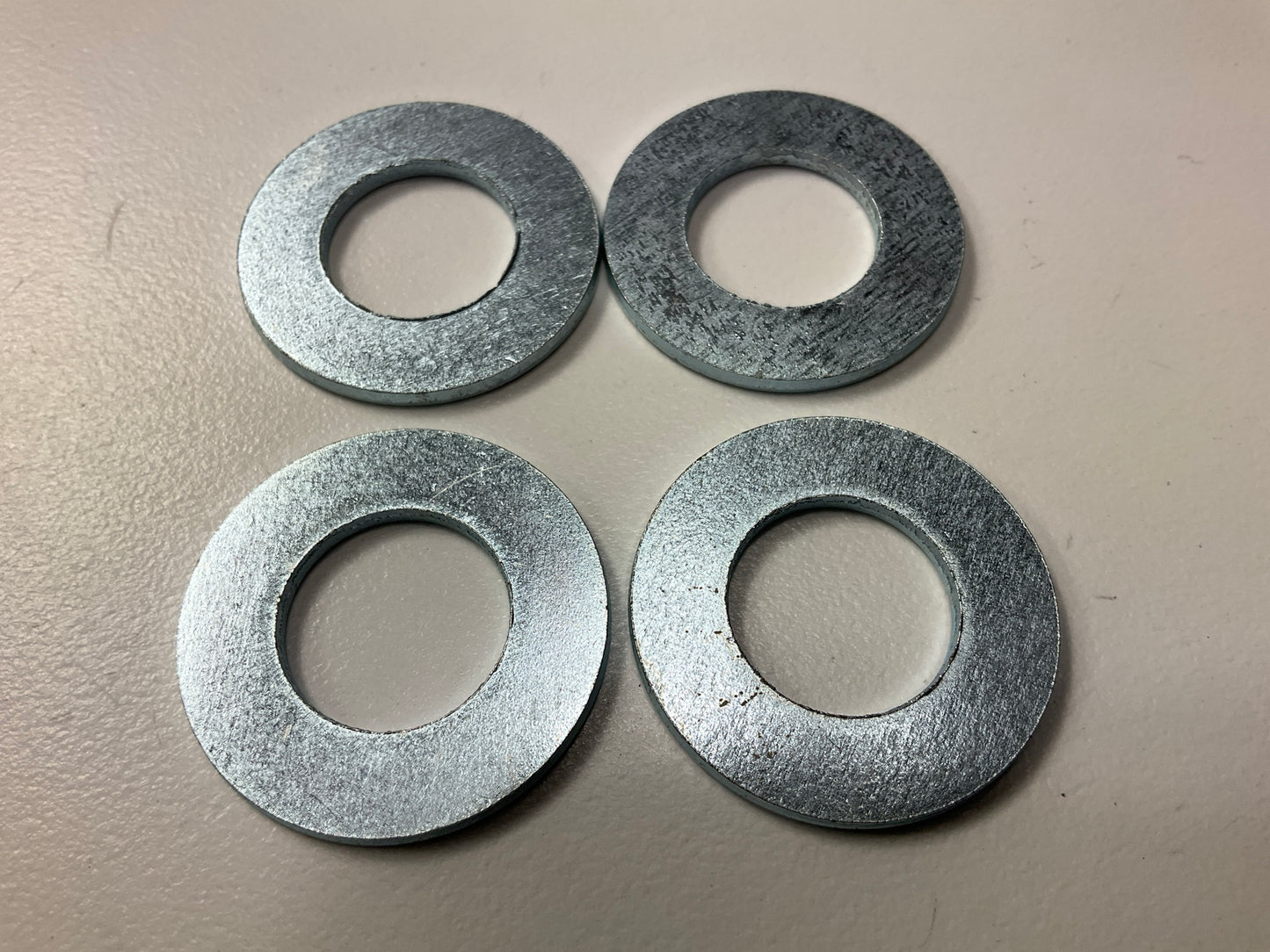 (85) Pcs - Dorman 825-015 SAE Flat Washers 9/16'', Grade 2