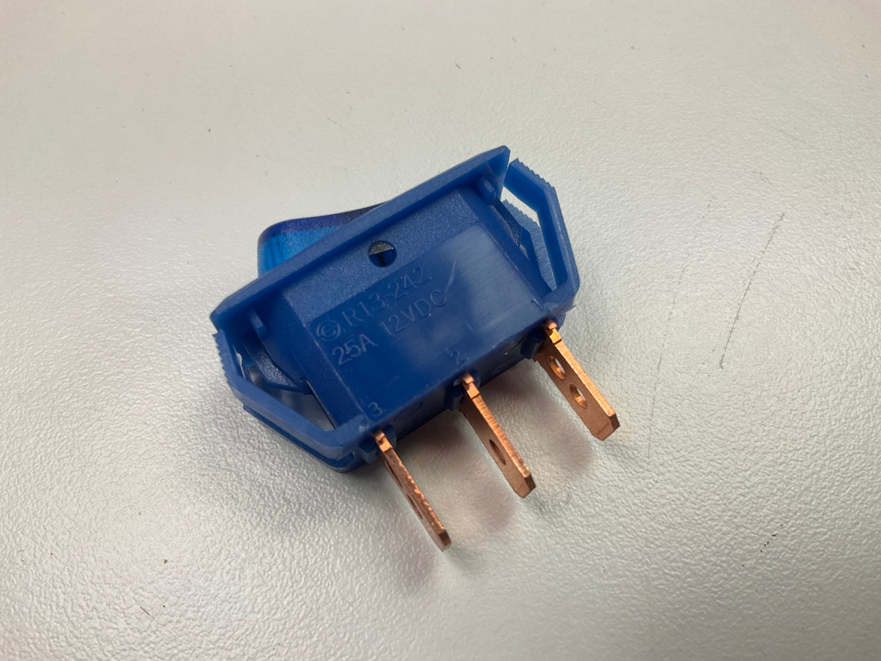 Dorman 84835 Illuminating Rocker Switch 25 AMPS - Blue Body