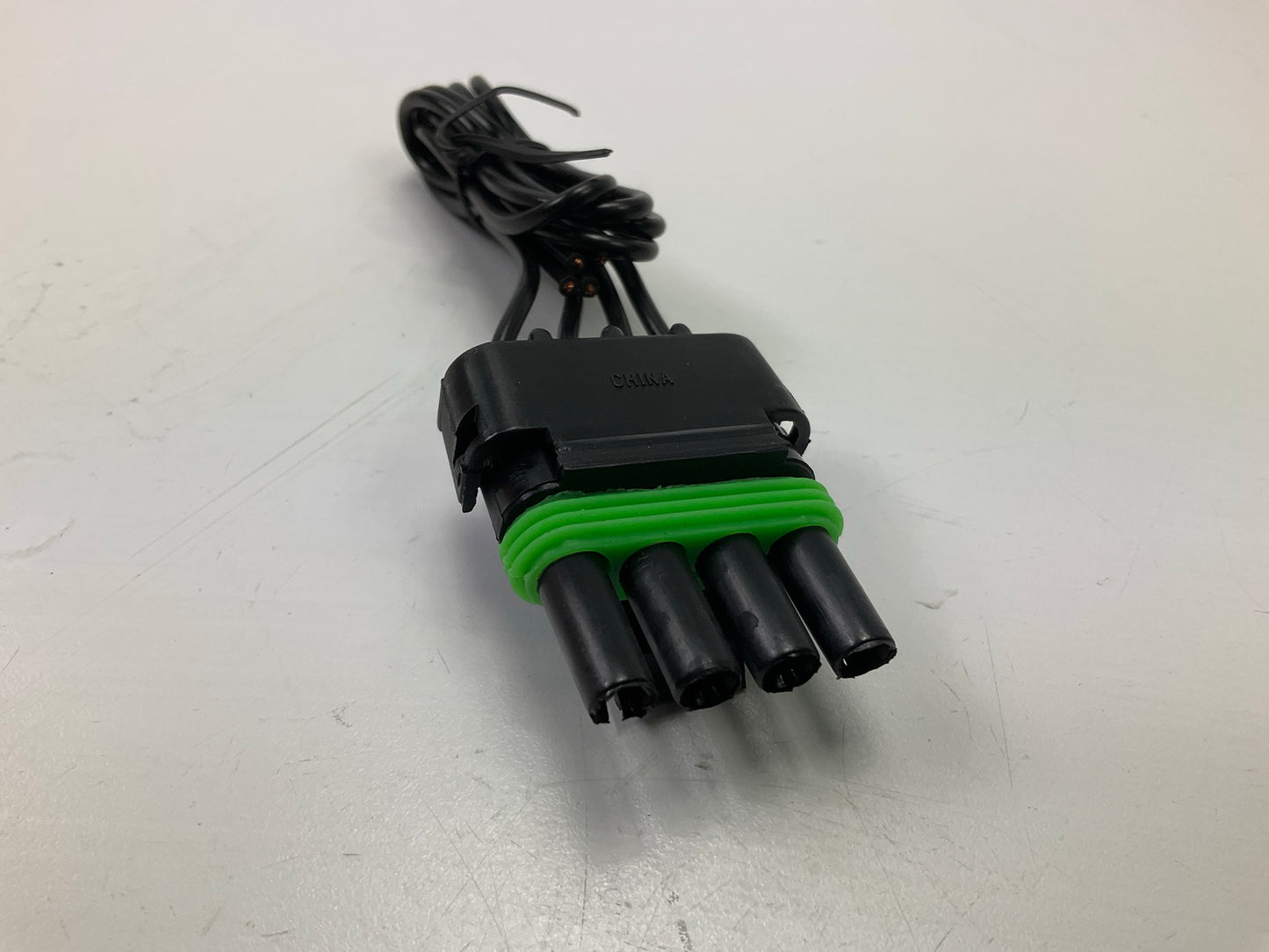 Dorman 85394 4-Terminal Female Tower Connector Weather Pack Pigtail Harness