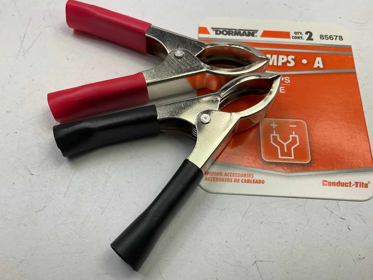 Dorman 85678 - 30 Amp Red / Black Insulated Electrical Battery Clamps