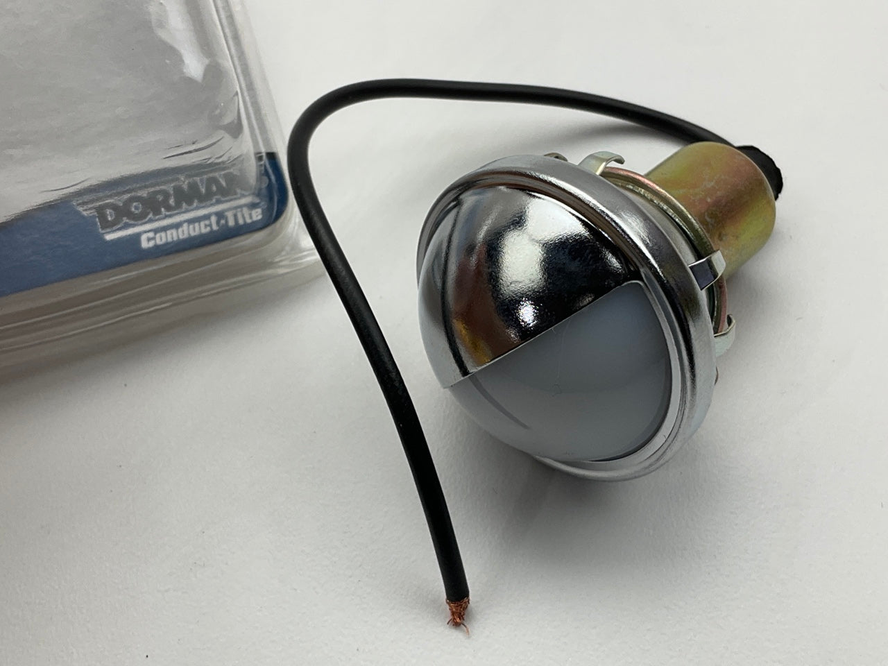 Dorman 85808 Universal License Plate Light Lamp - 1 Wire