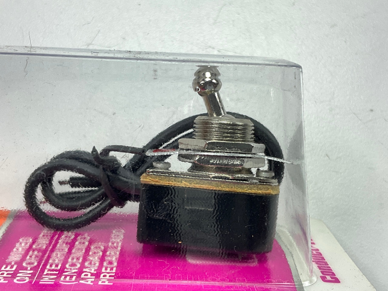 Dorman 85982 Toggle Switch, On-Off, Pre-Wired 6 Amp 12V