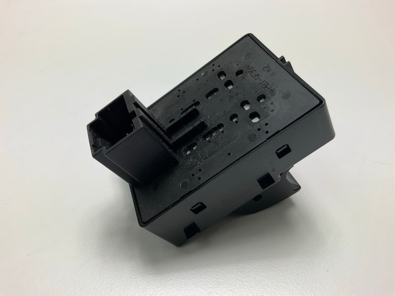 Dorman 901-205 Left Main Power Window Switch For 2005-2009 Ford Mustang