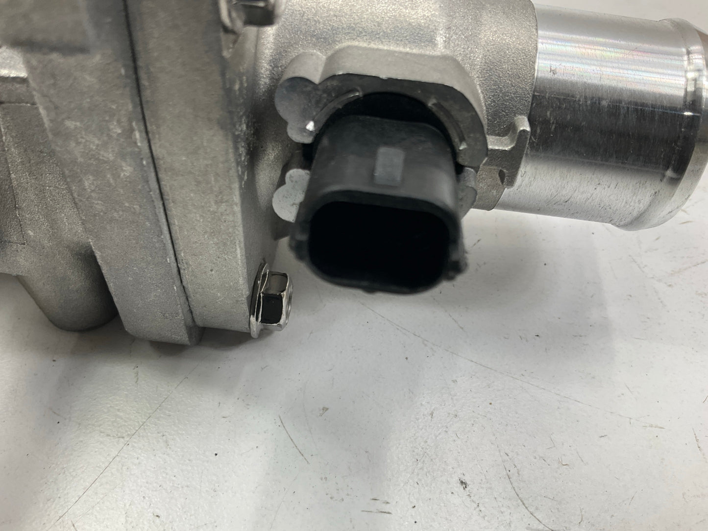 Dorman 902-033 Engine Coolant Thermostat Housing 25192228, 25199824, 55564890