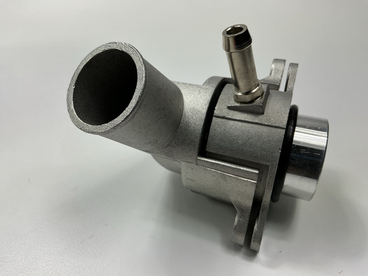 Dorman 902-109 Engine Coolant Thermostat Housing