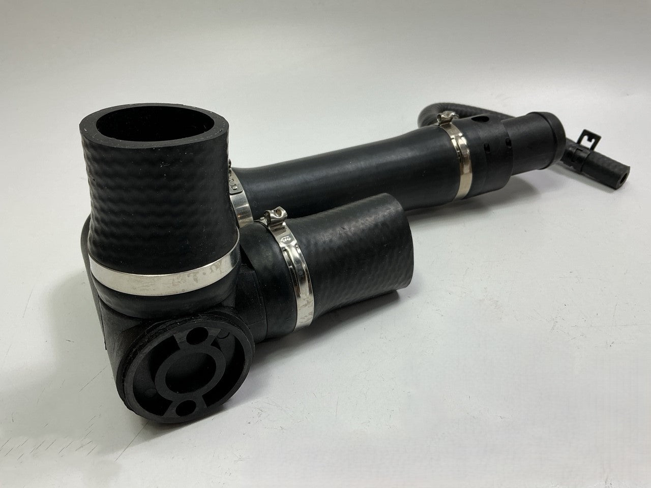 Dorman 902-205 Water Outlet Housing Tube Pipe - 2001-2002 Ford Taurus DURATEC