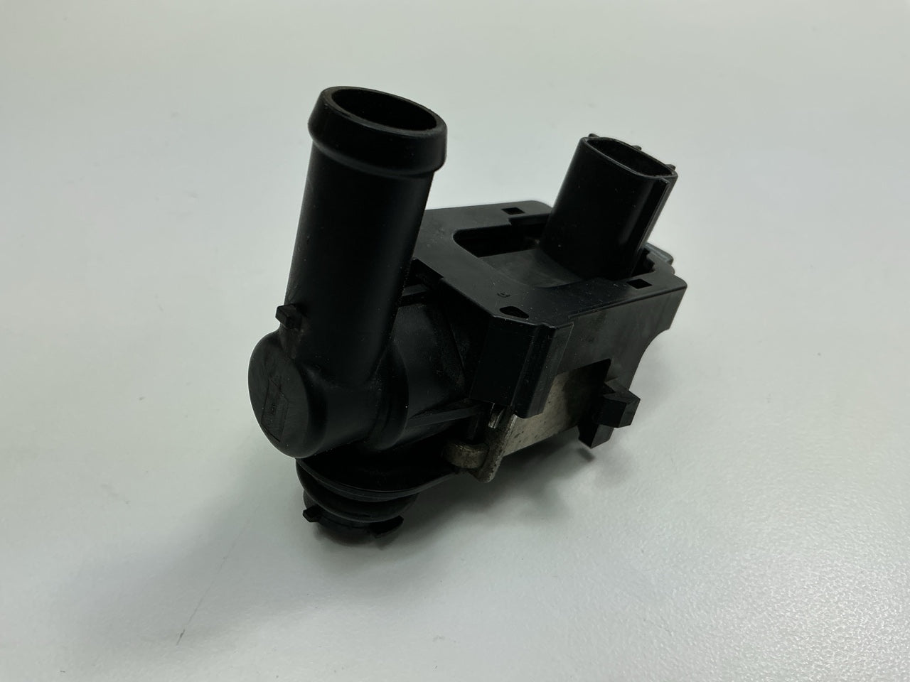 Dorman 911-504 Vapor Canister Vent Solenoid Valve