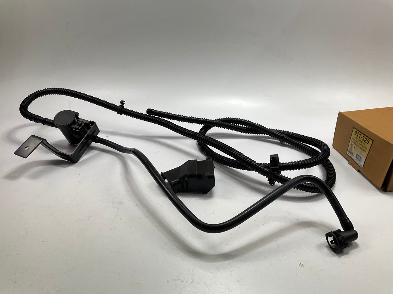 Dorman 911-525 Vapor Canister Vent Solenoid Valve 11-13 Silverado Sierra HYBRID