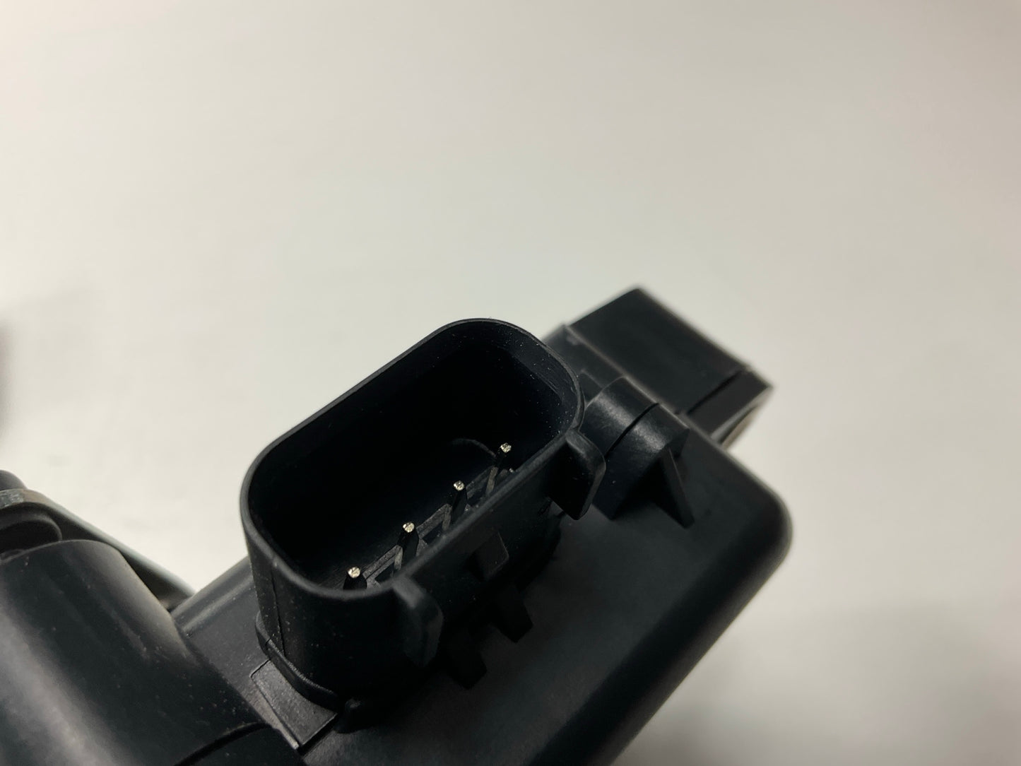 Dorman 911-912 Engine Intake Manifold Runner Control Valve 04-10 F150 F250 5.4L