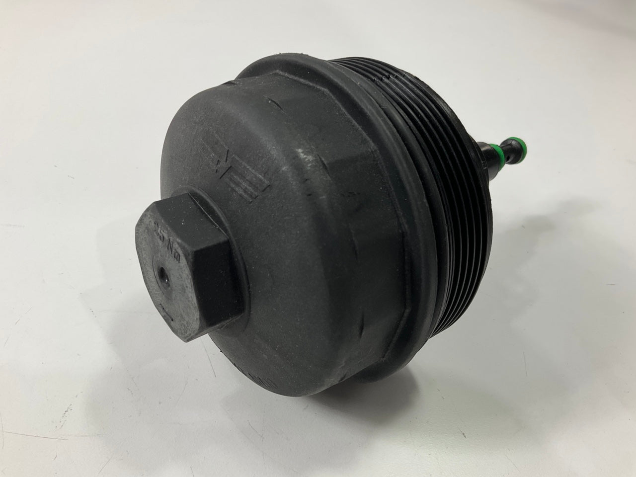 Dorman 917-013 Engine Oil Filter Cover For BMW 3-Series Z3 5-Series