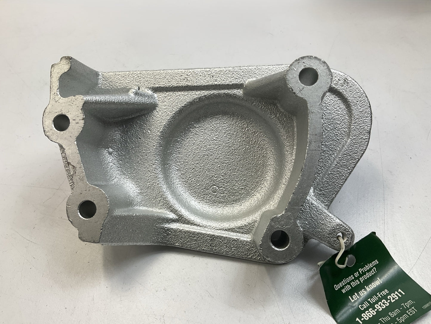 Dorman 917-189 Right Engine Mount Bracket