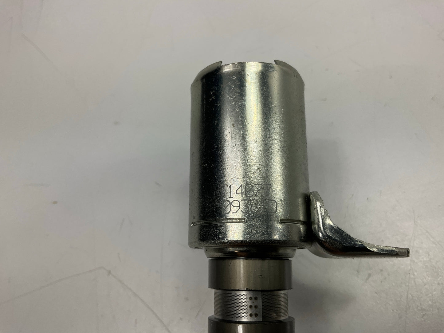 Dorman 917-197 Engine Variable Valve Timing (VVT) Solenoid