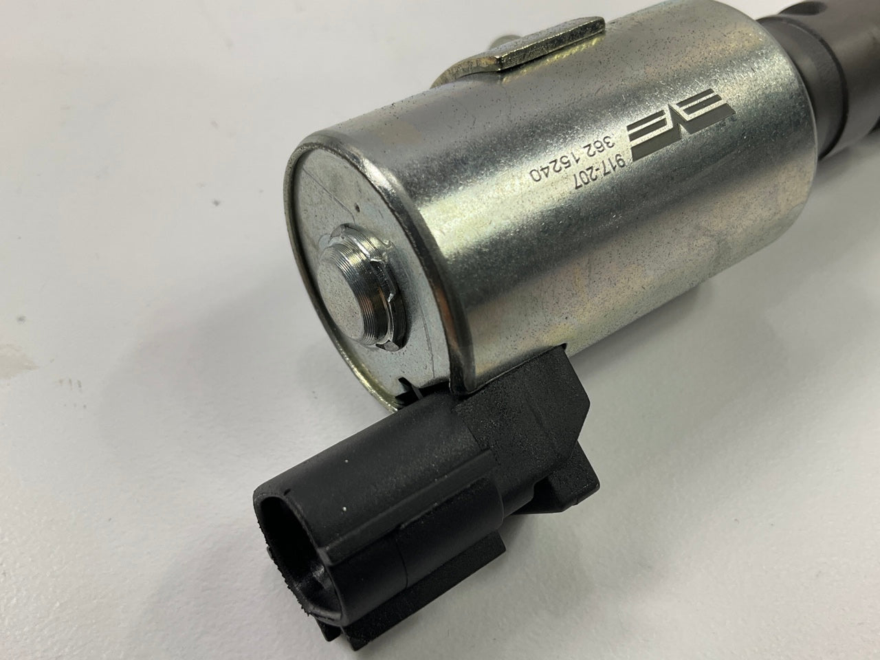 Dorman 917-207 Engine Variable Valve Timing (VVT) Solenoid