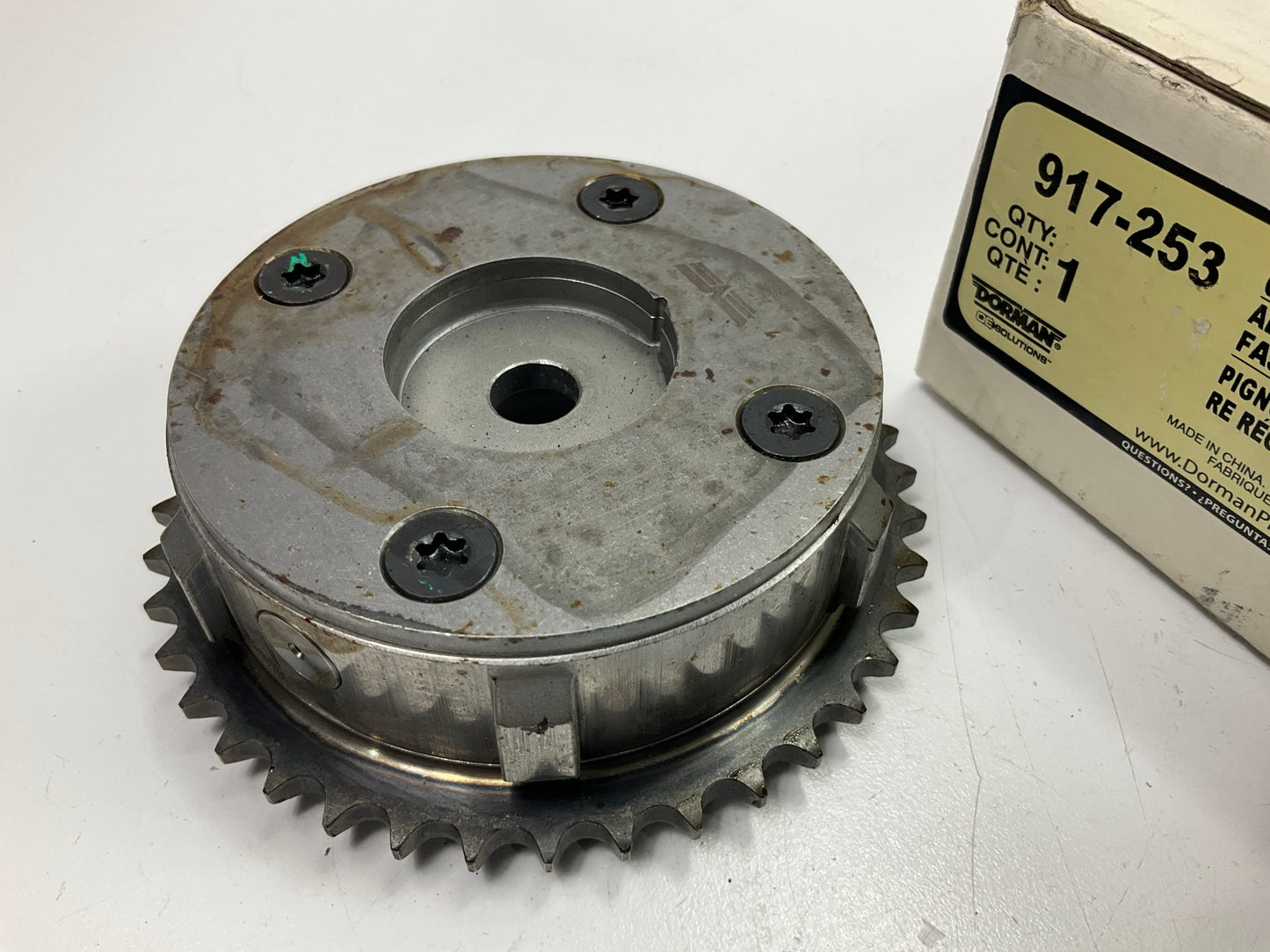 MISSING HARDWARE Dorman 917-253 Engine Sprocket And Camshaft Phaser