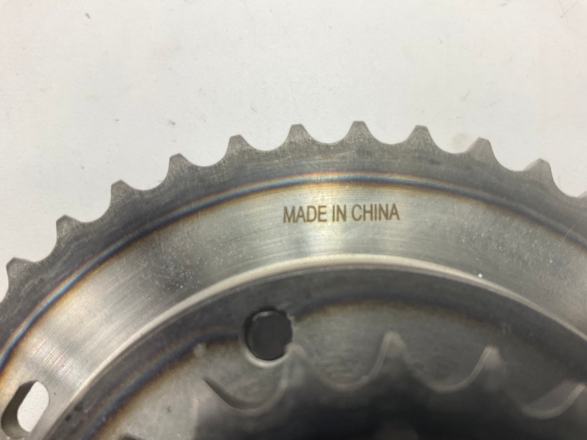 MISSING BOLT Dorman 917-260 Engine Variable Valve Timing (VVT) Sprocket