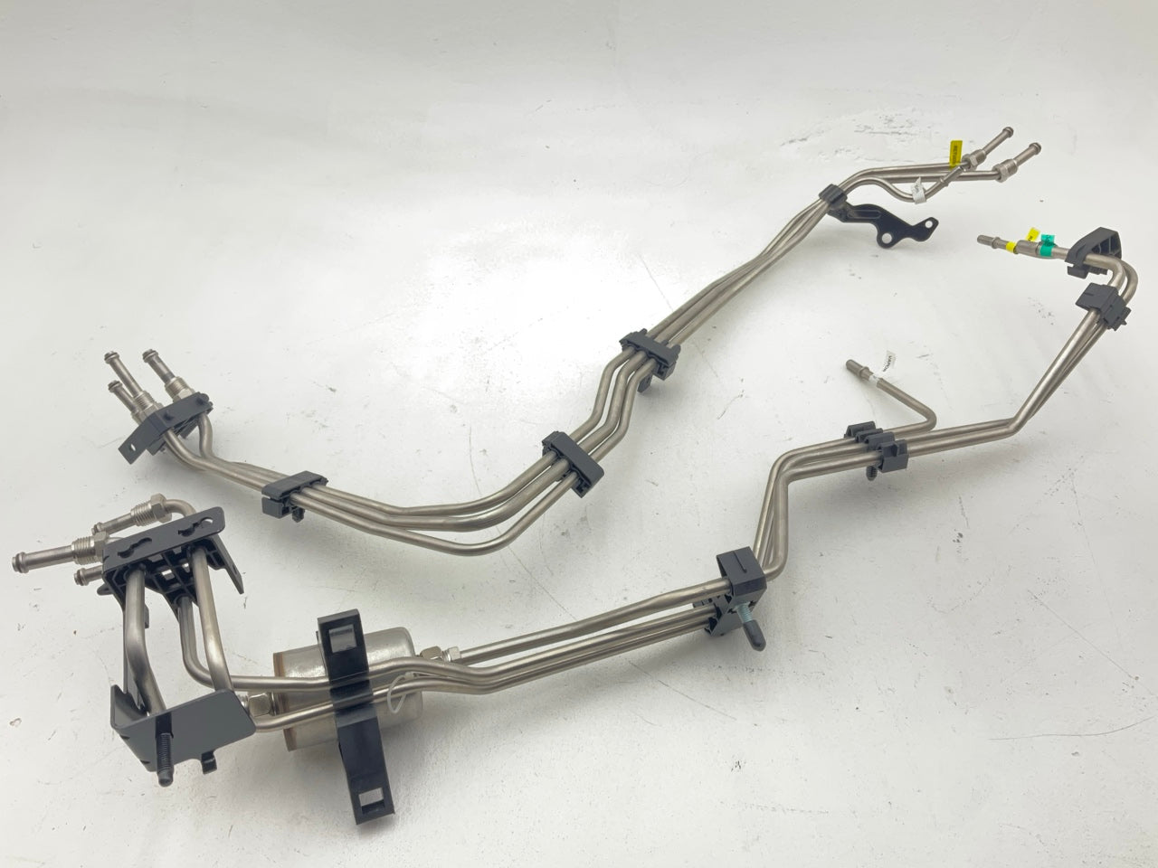 Dorman 919-814 Front Fuel Line 99-04 Silverado, Sierra 1500 4.3L V6 STANDARD CAB