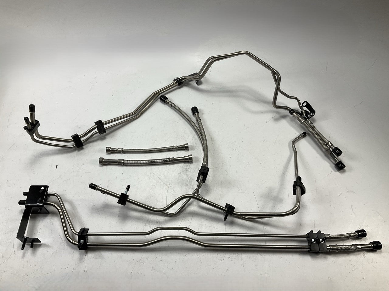 Dorman 919-874 Front Fuel Gas Line Kit - 2004-2010 Silverado Sierra 6.6L DURAMAX