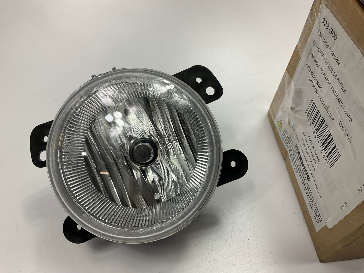 Dorman 923-800 Fog Light Lamp
