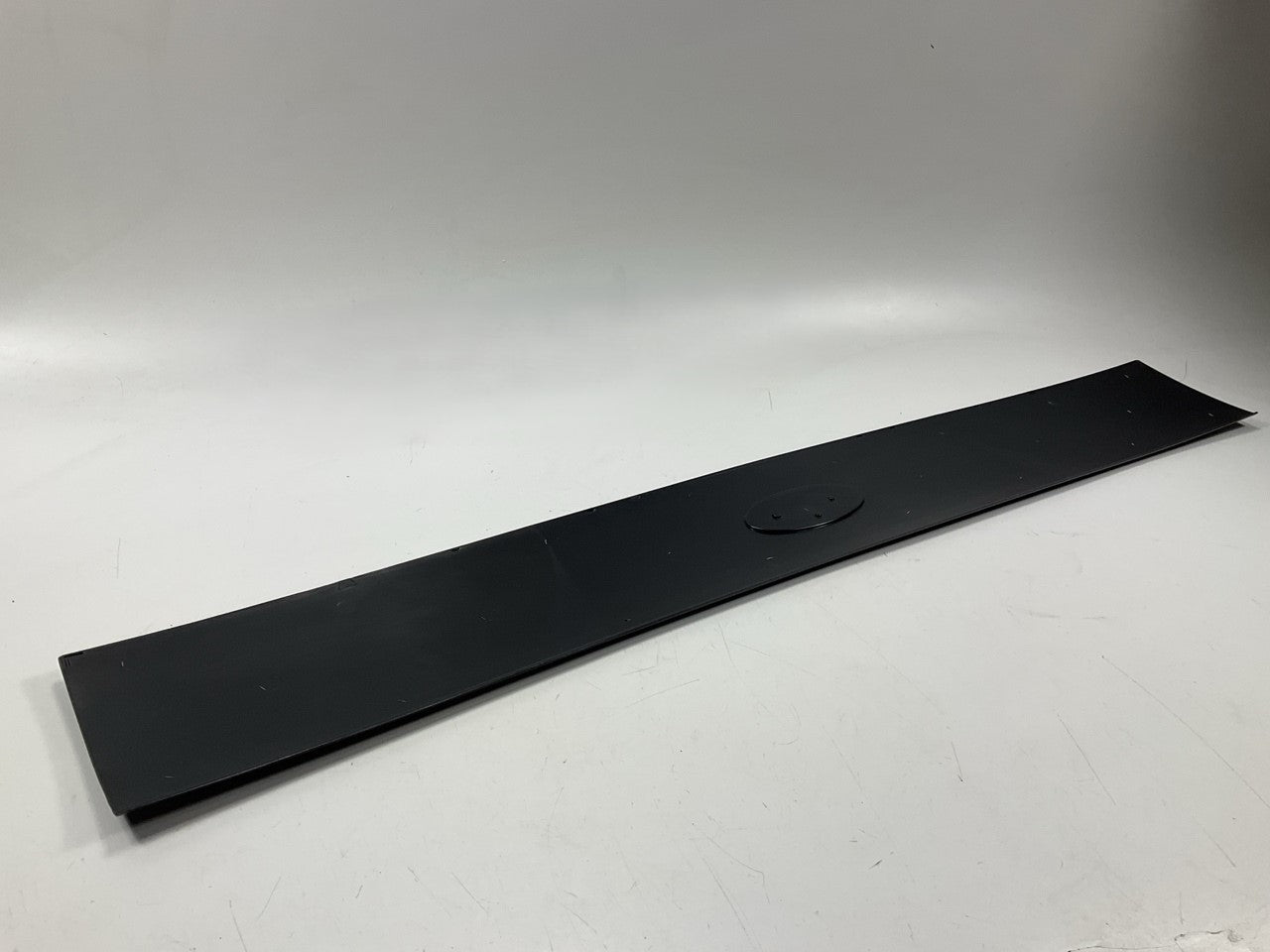 Dorman 924-091 Rear Hatch Lift Gate Panel Moulding For 02-05 Ford Explorer