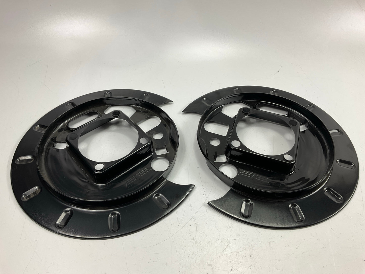 Dorman 924-208 Rear Brake Backing Plate Dust Shields