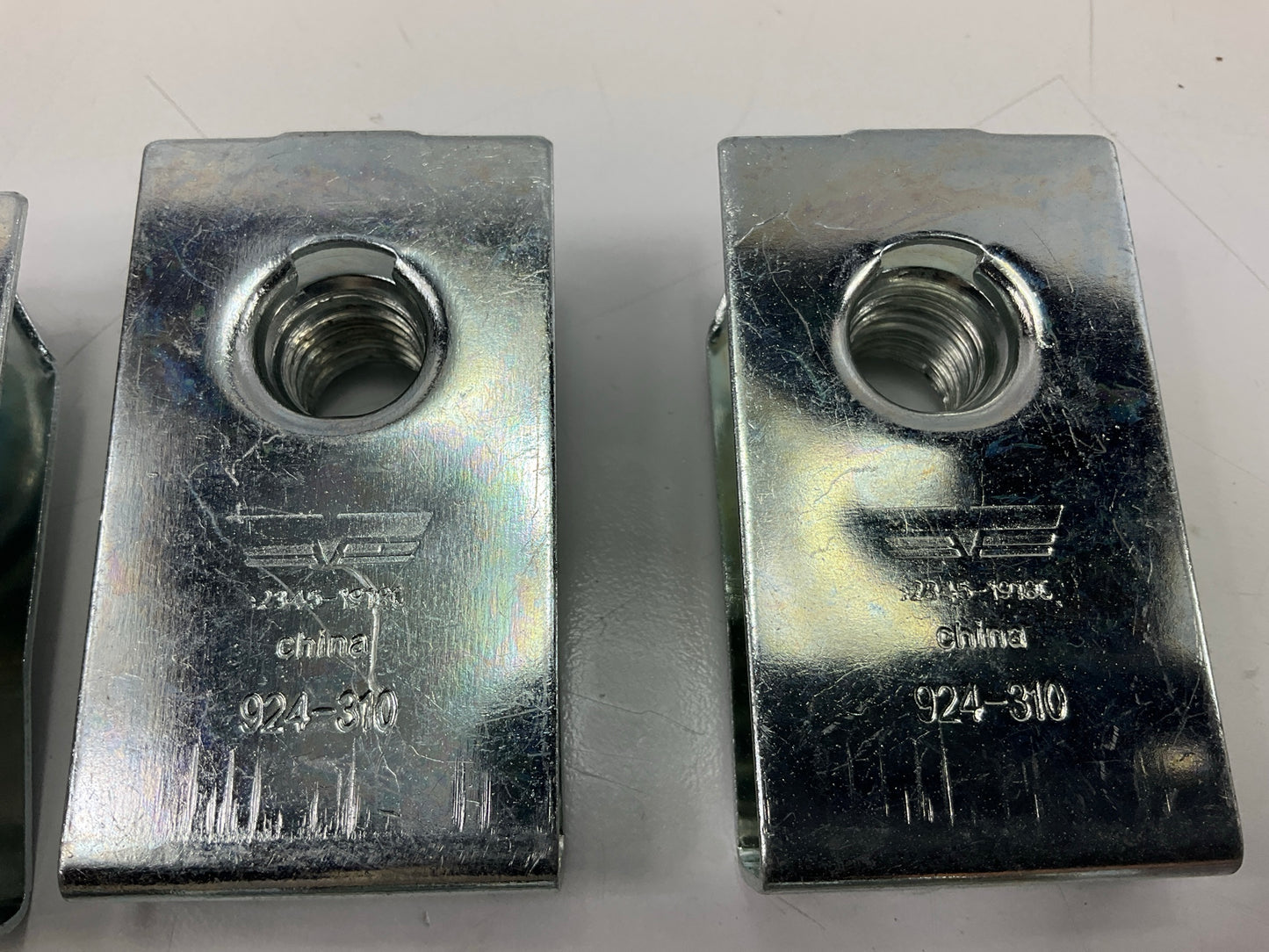 Dorman 924-310 Truck Bed Mounting Hardware