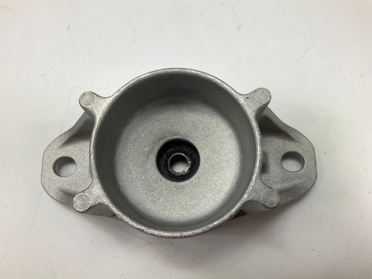 Dorman 924-412 Rear Strut Suspension Shock Upper Mount Plate