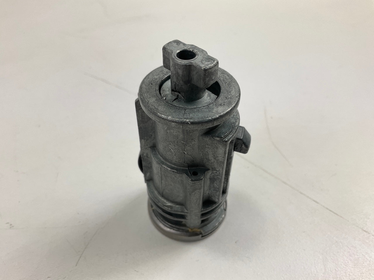 Dorman 924-709 Ignition Lock Cylinder W/ 2 Keys