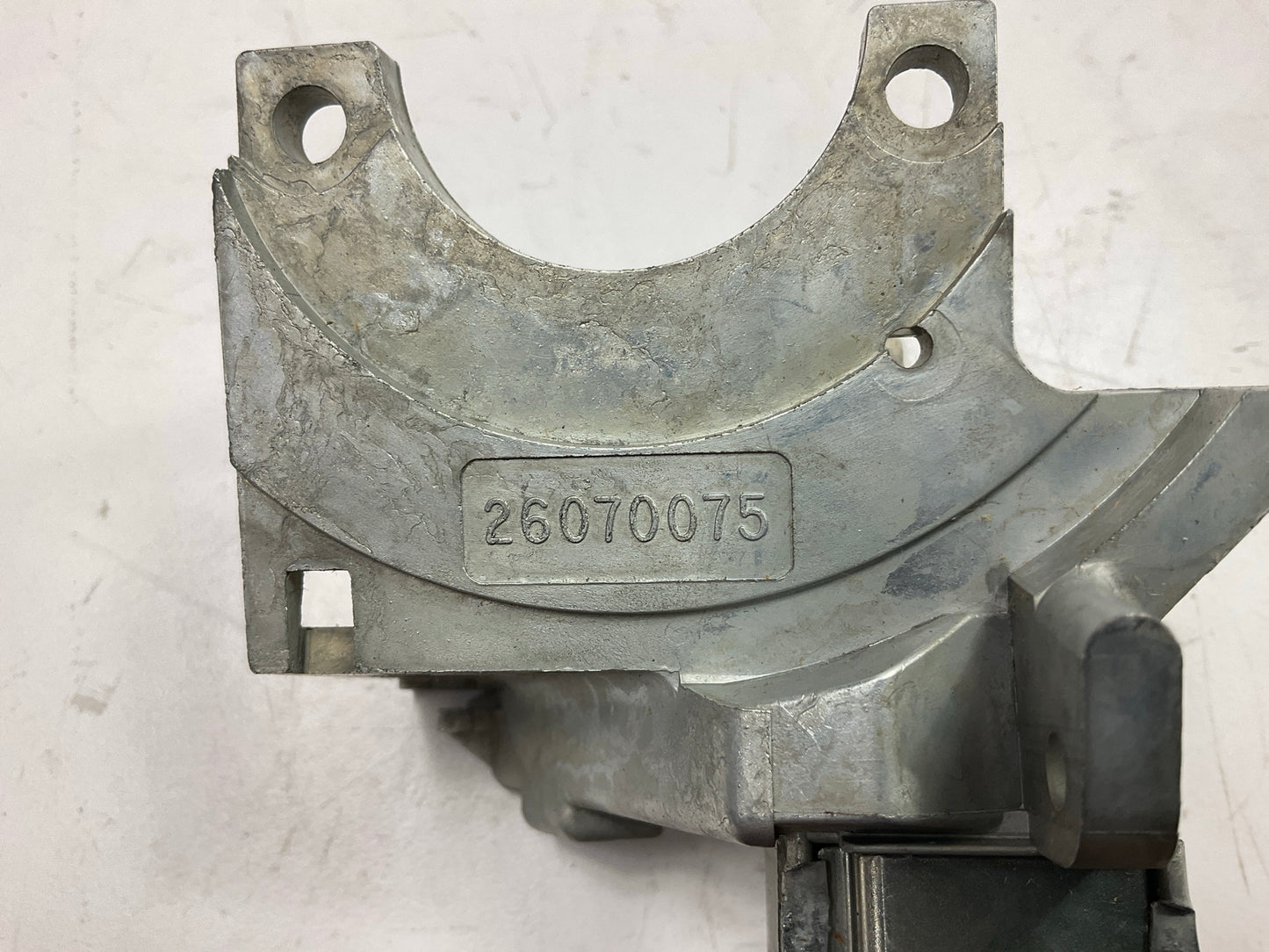 Dorman 924-713 Ignition Lock Cylinder Housing 26075081, 26093782, 88965342, US13
