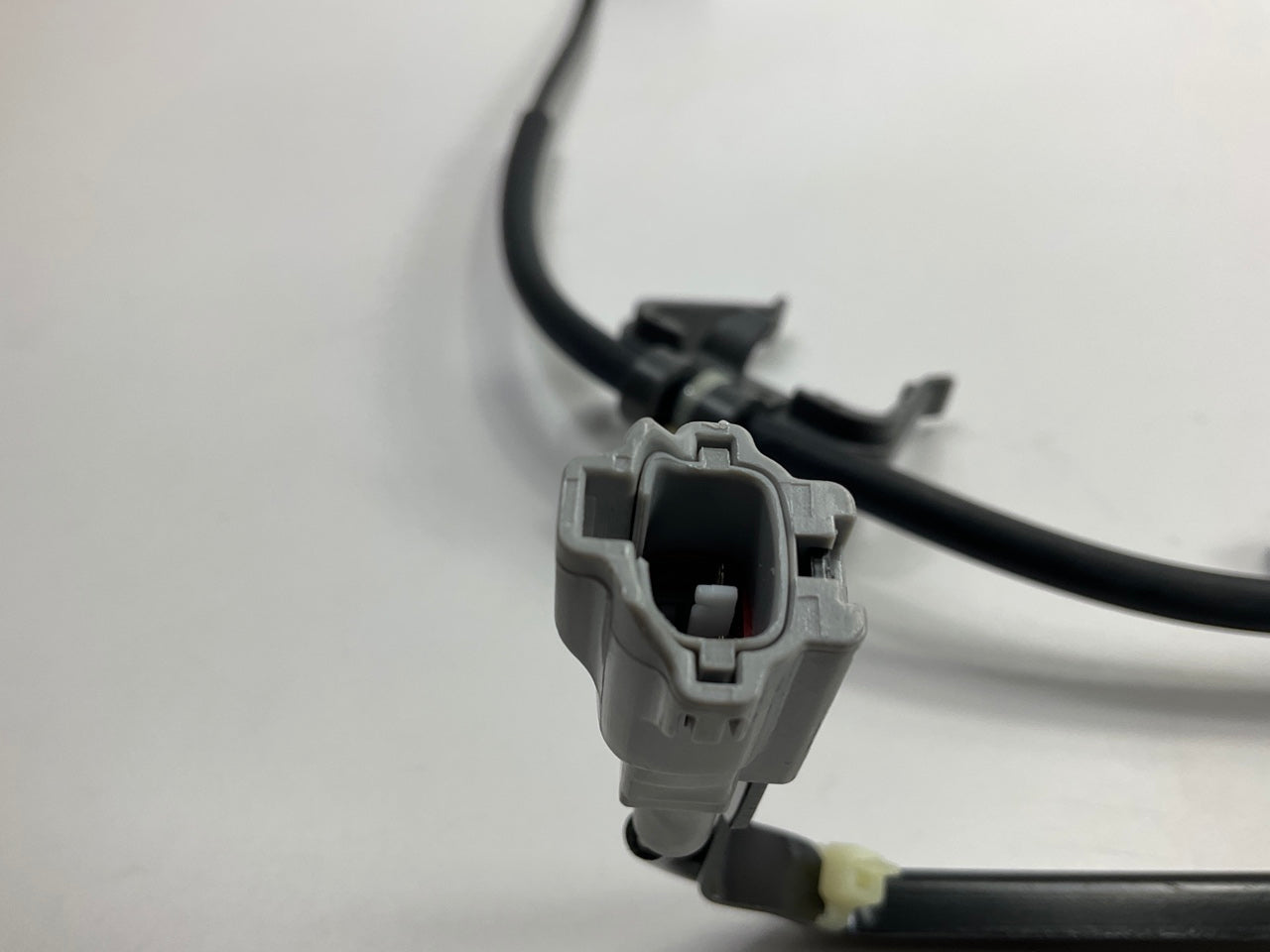 Dorman 970-034 Front Left ABS Wheel Speed Sensor