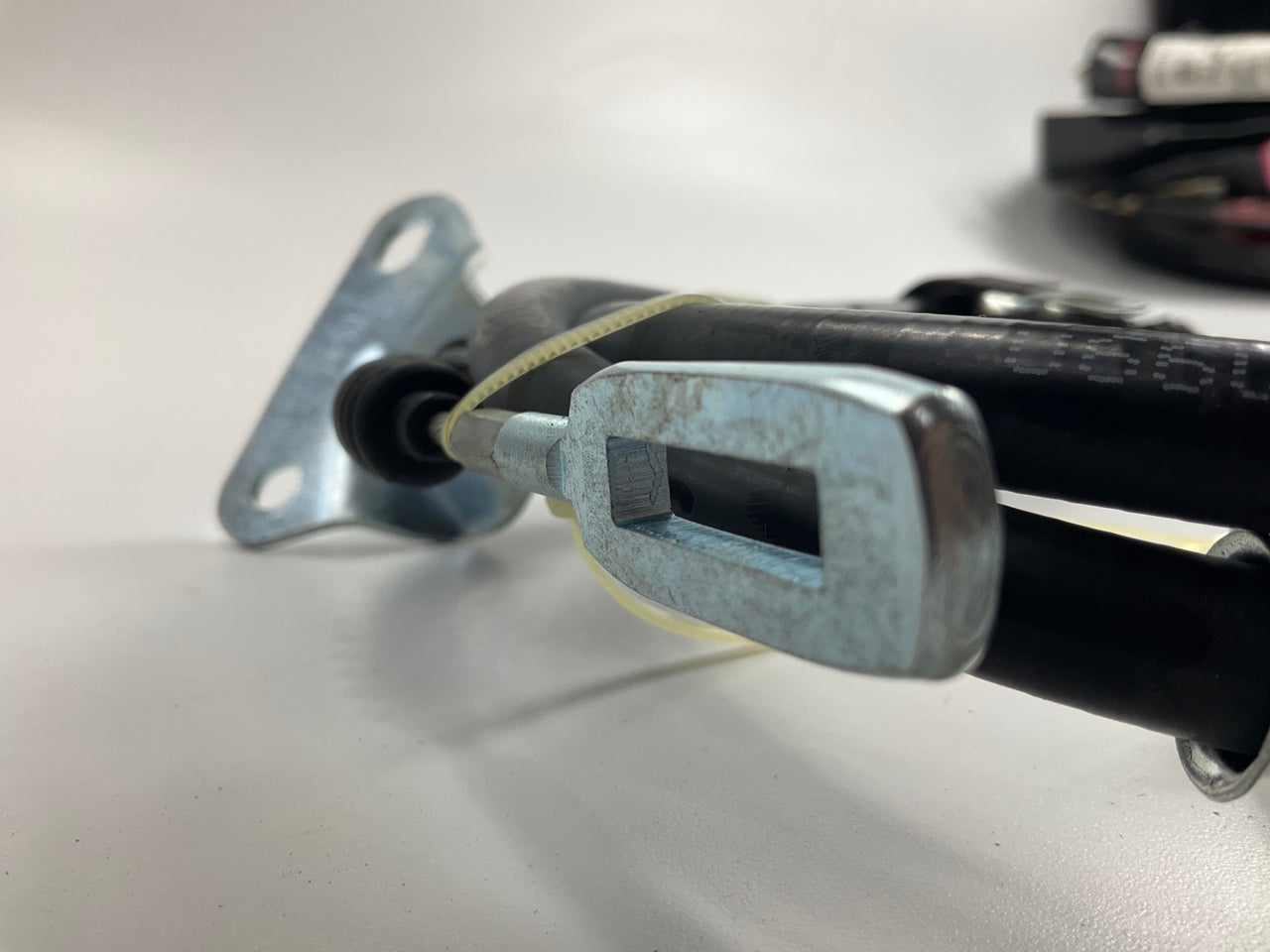 Dorman C660017 Rear Right Parking Brake Cable